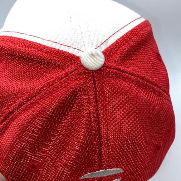 Taylormade Mens Golf Hat R7 Red Mesh White Cap Adjustable Hook & Loop Tmax Gear - Picture 8 of 13